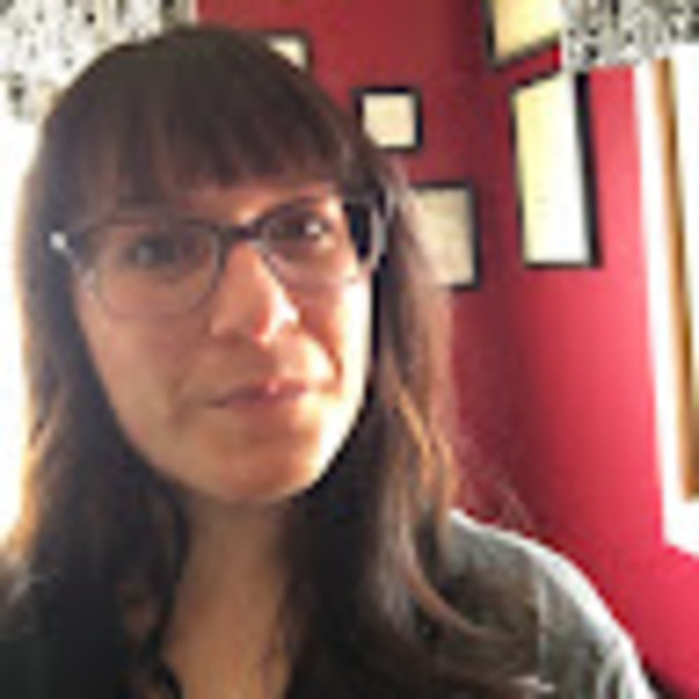 Meet your Posher, Dana
